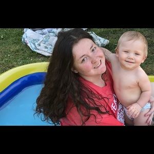 Meet your Posher, Danielle